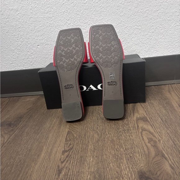 NWT & Box Coach W’s Sz 9 Sculpted C Flat Slip-On Sandals in Sport Red - Picture 15 of 15